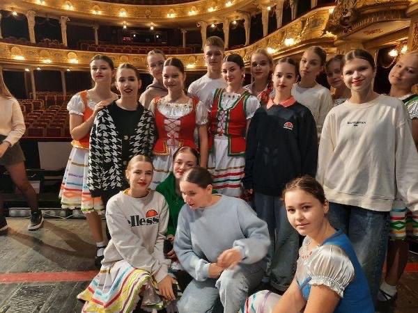 Танцювальний колектив із Гадяча здобув ІІІ премію Всеукраїнського фестивалю-конкурсу хореографії